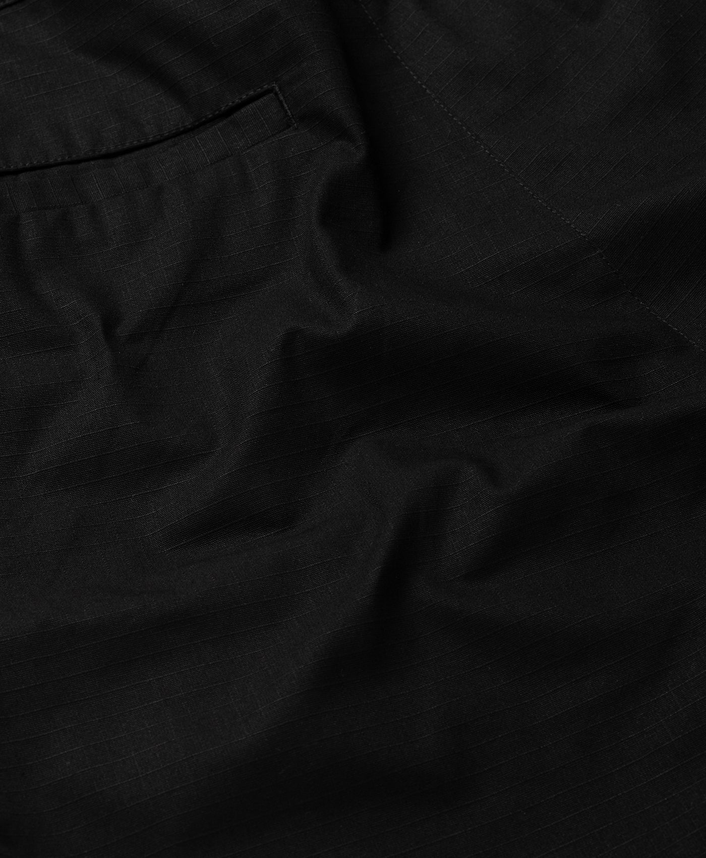 DP - Black Oyster Cotton Cargo Shorts - Packshot - detail