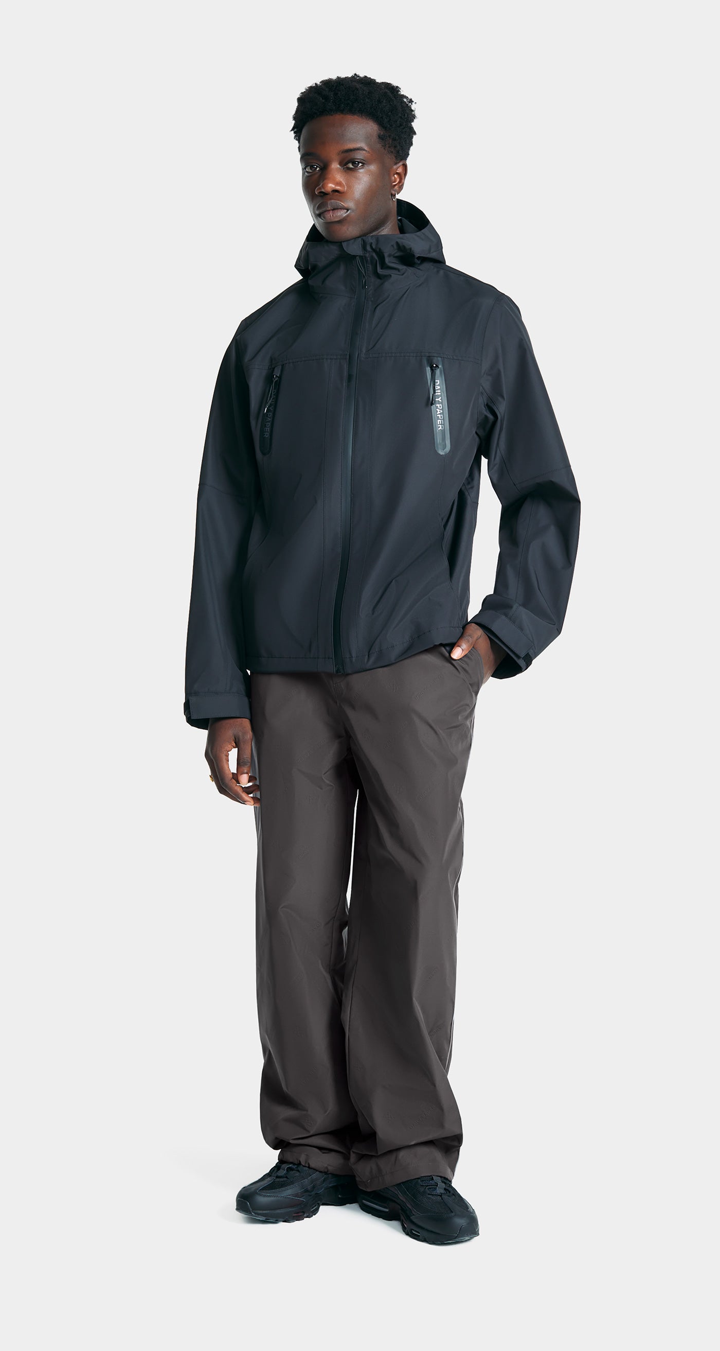 DP - Black Kunle Rain Jacket - Modelshot - men - front